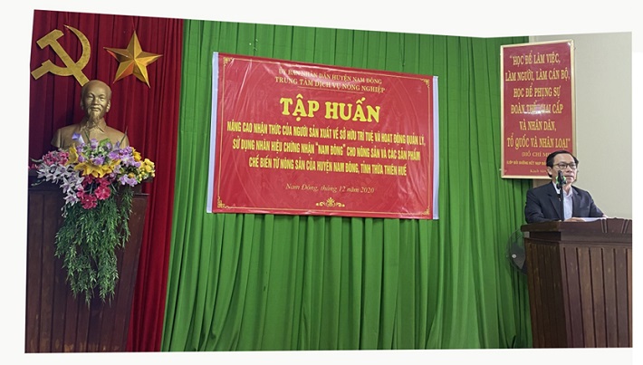 Ông Phạm Tấn Sơn - Trưởng phòng Kinh tế &amp; Hạ tầng huyện Nam Đông, tỉnh Thừa Thiên Huế tại buổi tập huấn